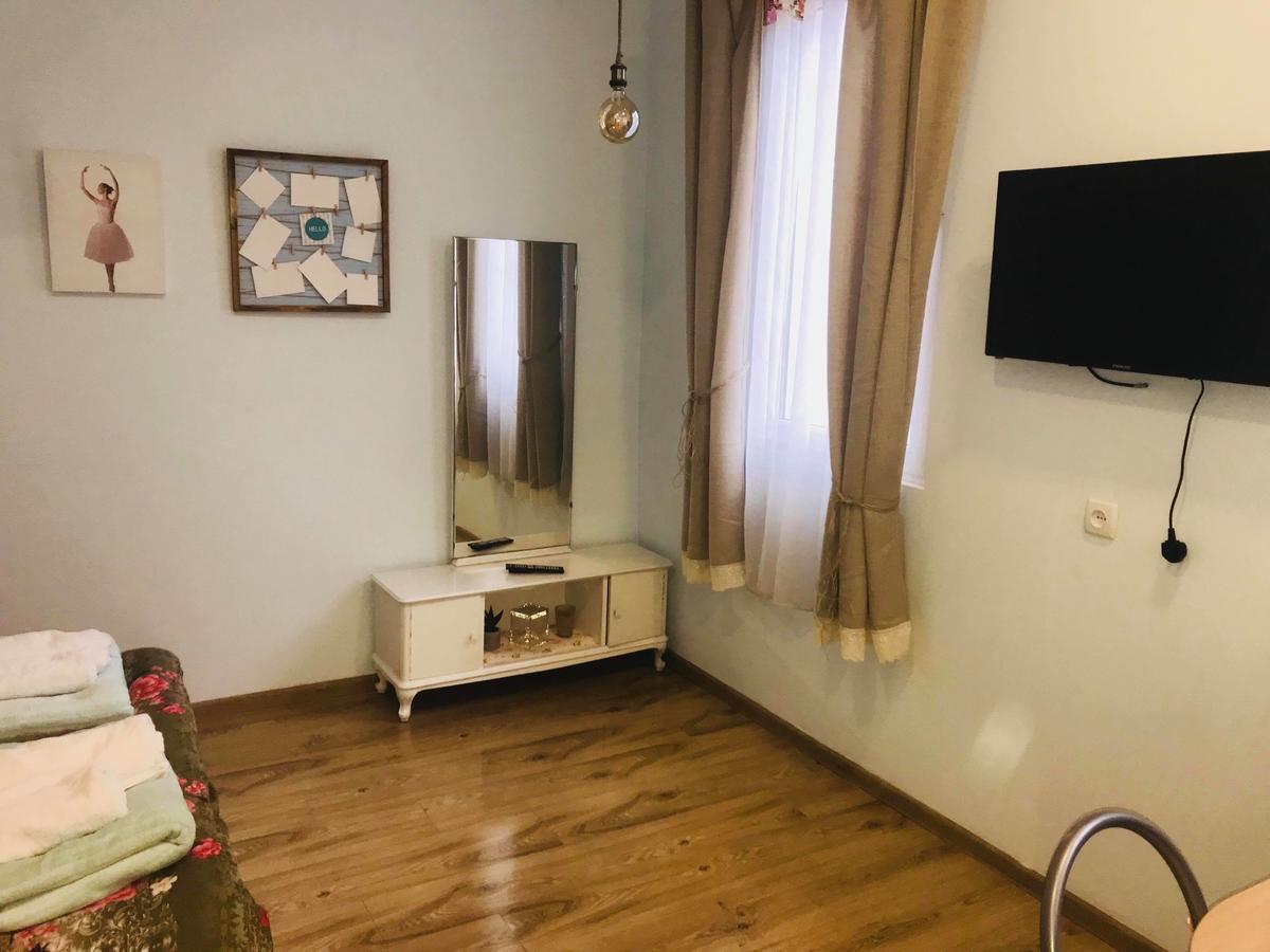 Guest House Marina 2 Tbilisi Bagian luar foto